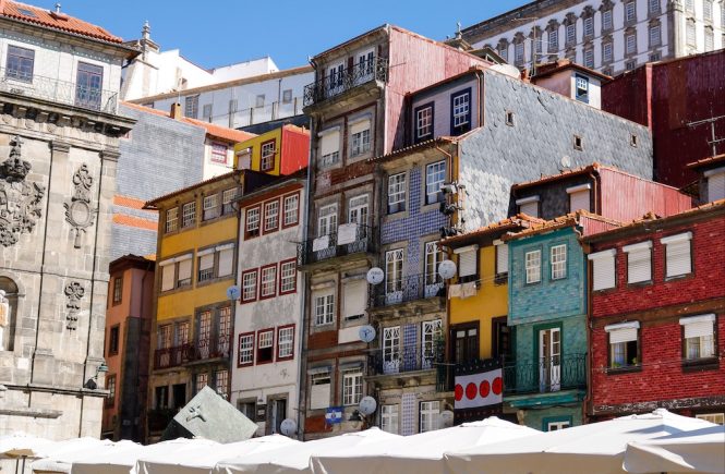 Ribeira Porto bunte Häuser Porto Portugal Citytrip Reiseblog Porto
